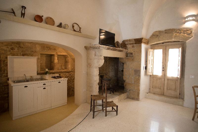 Historia- Dimore Corte Chiesa Corigliano d'Otranto Exterior foto